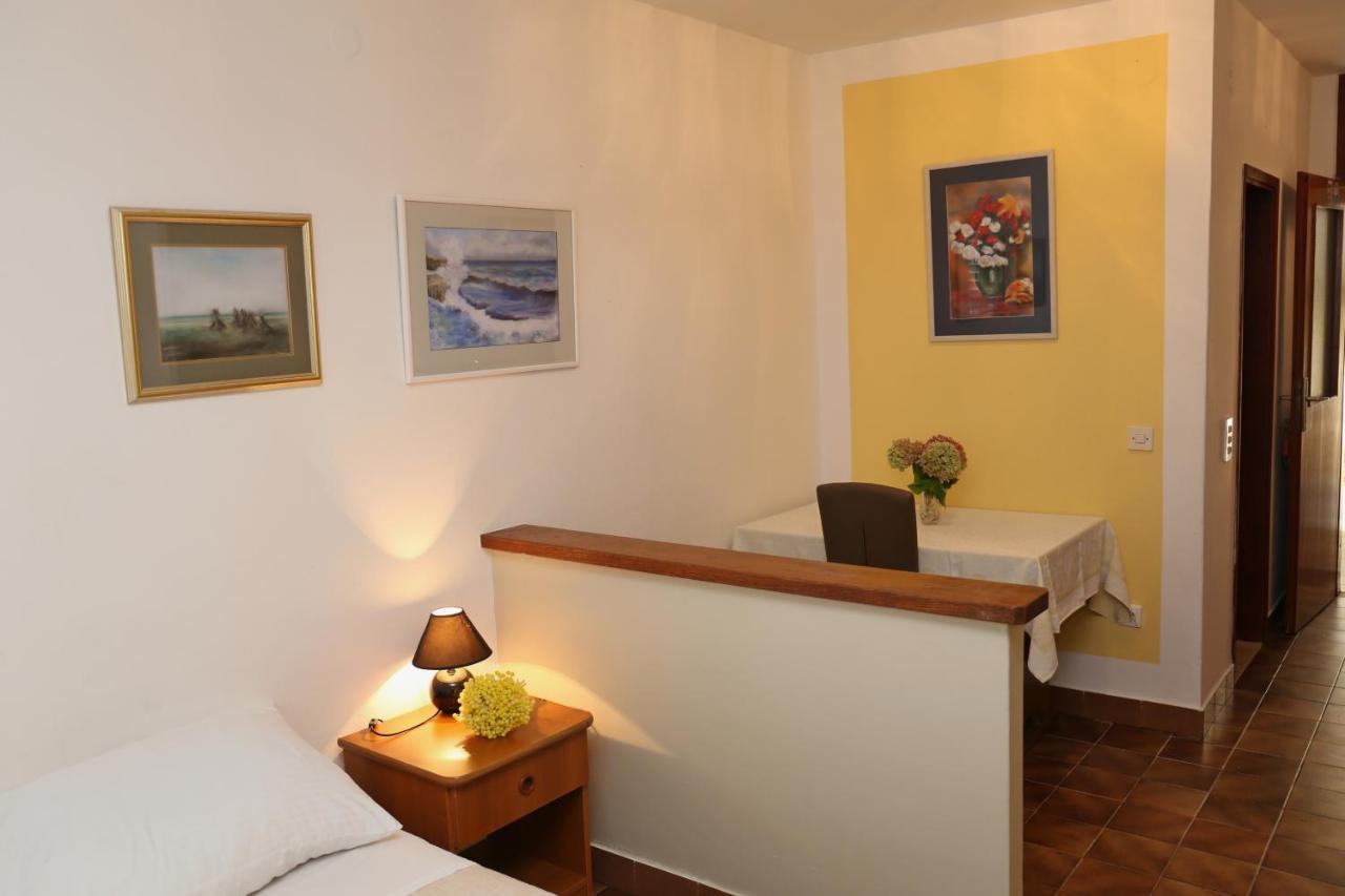 Apartments By The Sea Lumbarda, Korcula - 4446 Exterior photo